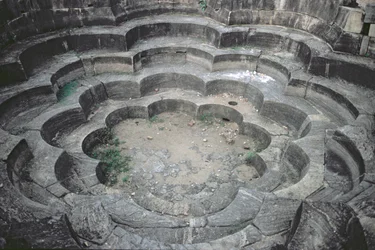 Nelum Pokuna (Bain de Lotus)